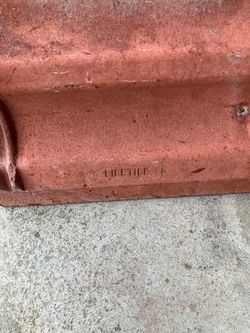 Roofing tiles