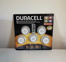 Duracell 5 LED Puck Lights with Directional Base and Remote Control