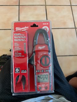 Milwaukee 400 amp clamp meter