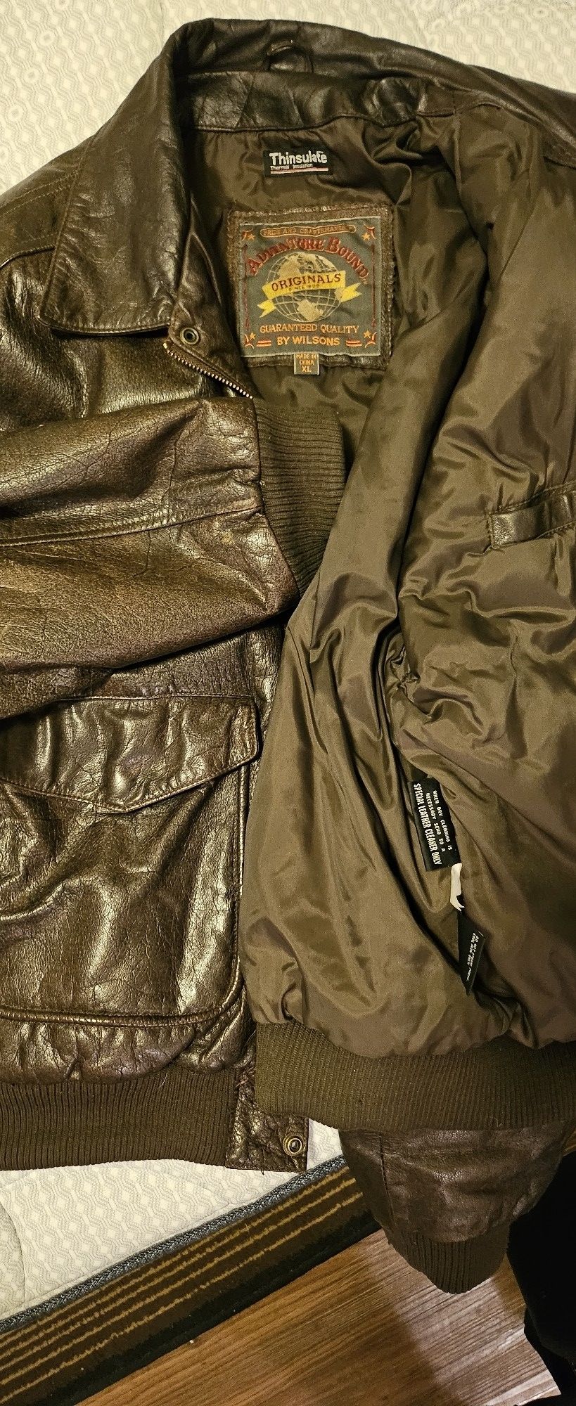 Vintage 90s Wilson's Adventure Bound Aviator Bomber Insulated Leather Jacket XL