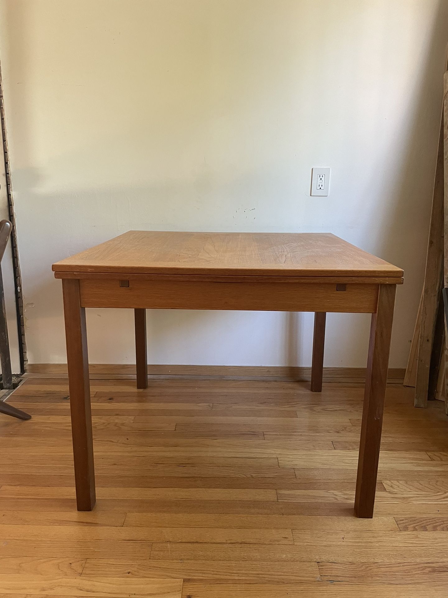 Ansager Mobler Teak Dining Table
