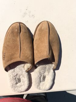 Ugg slippers