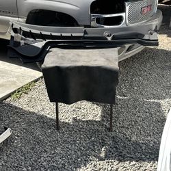 G8 Gt ( Windshield Wiper Cowl)