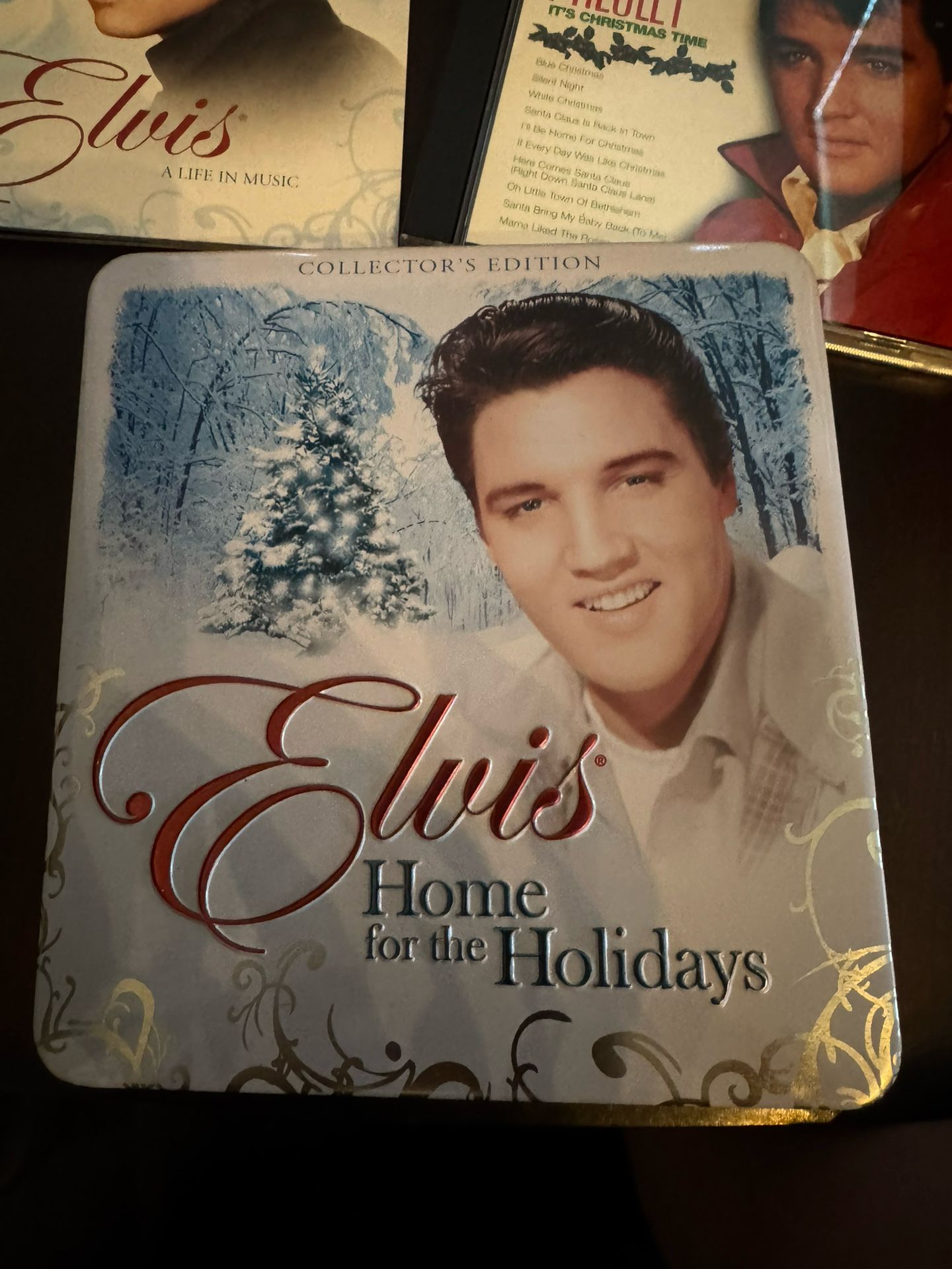 Elvis Presley - Home for the Holidays - Collector's Tin - Music CD’s