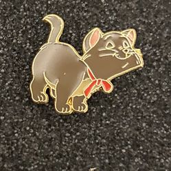 Disney Berlioz Pin From Aristocats Commemorative Pin Set