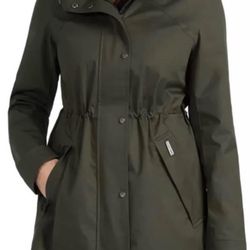 Women Hunter Waterproof Rain Jacket, size XXL