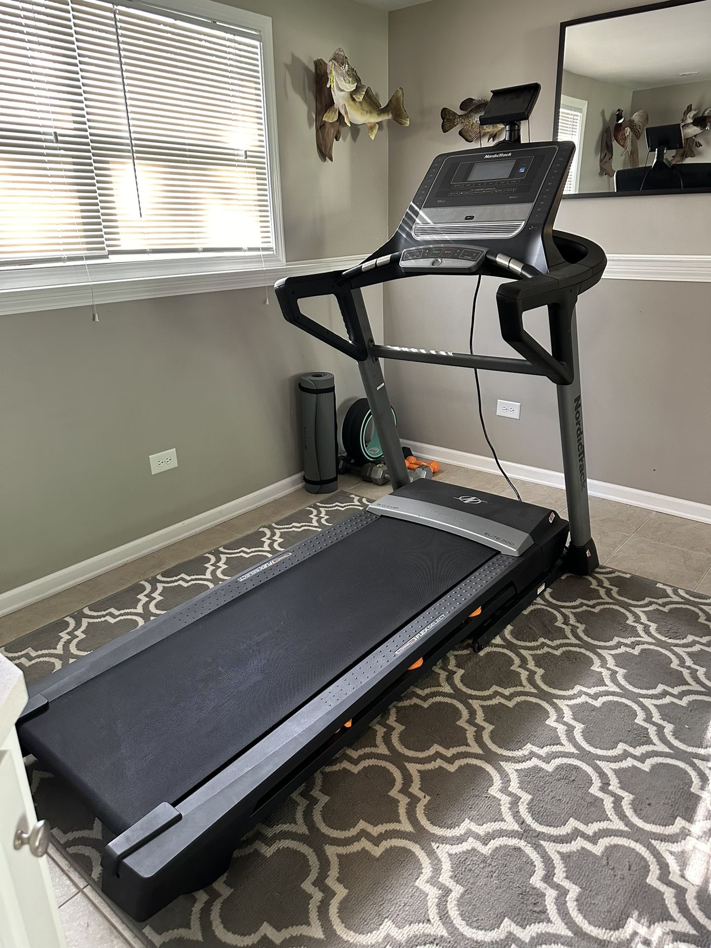 NordicTrack Elite 700 Treadmill