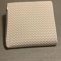 Wedge Pillow