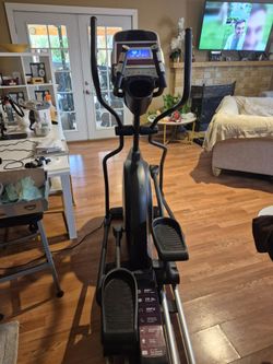 SOLE elliptical  325