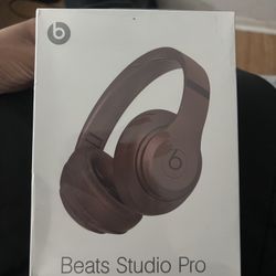 Beats Studio Pro