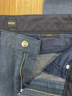 Gorgeous Hugo Boss Men’s pants size 30