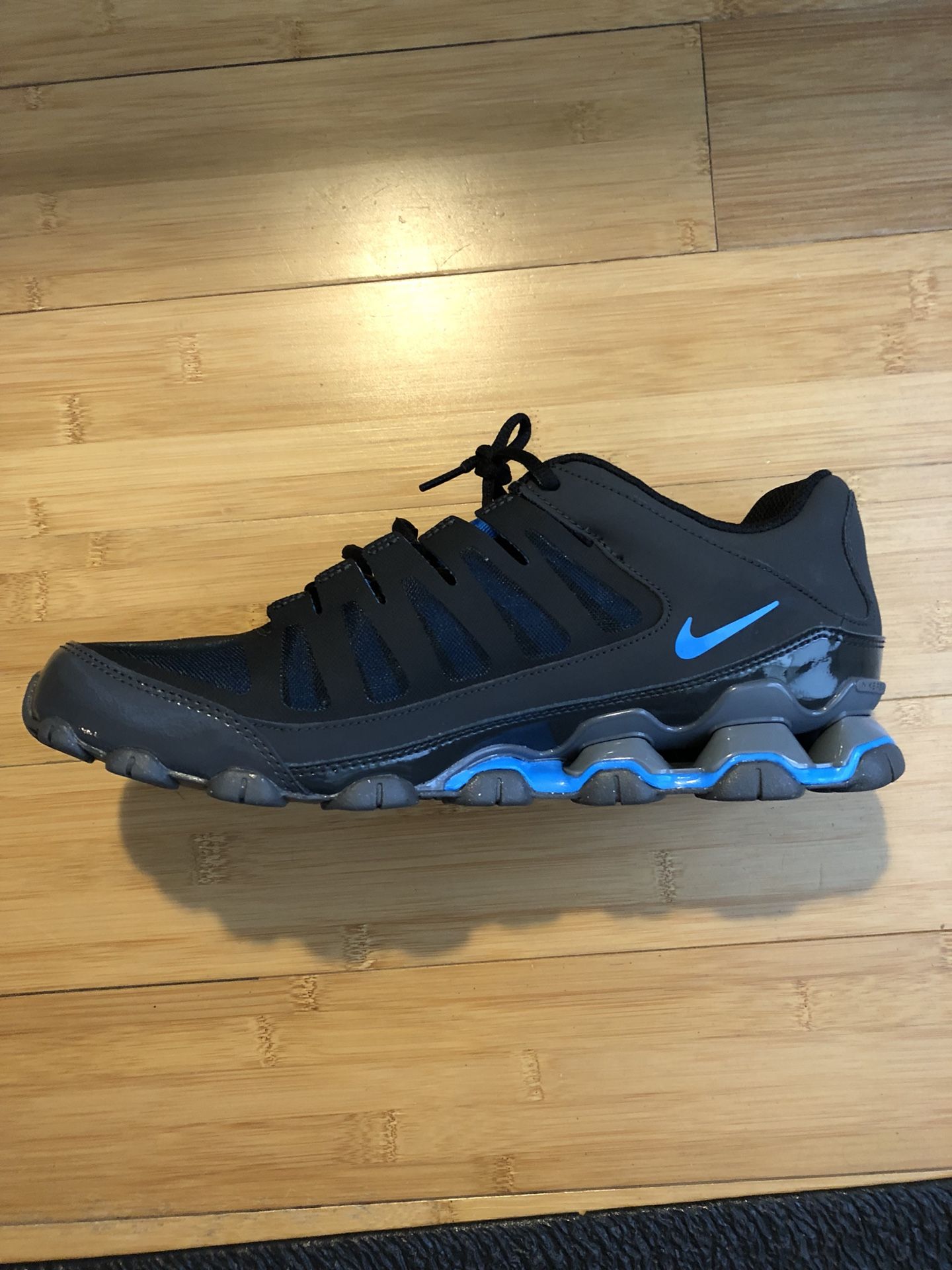 Nike REAX 8 TR MESH Trainers Black/Blue/Grey Men’s Size 11 NEW