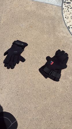 Scuba diving gloves 10 each M & L