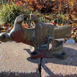 REED # 203 Heavy Duty Swivel Base Bench Vise made in Erie PA USA