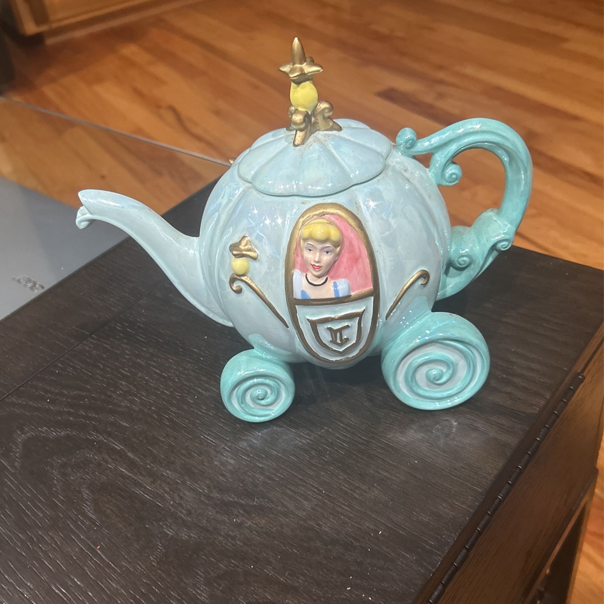 Vintage Cinderella Tea Pot.