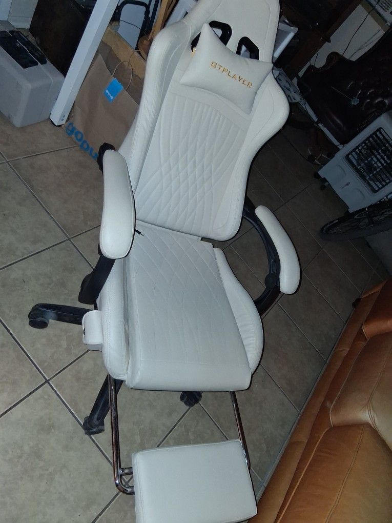 New Gaming Chair.