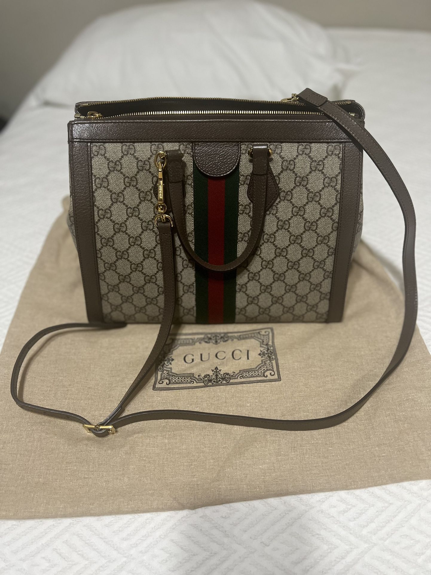 Gucci Ophidia Medium Tote Bag for Sale in Queens, NY - OfferUp