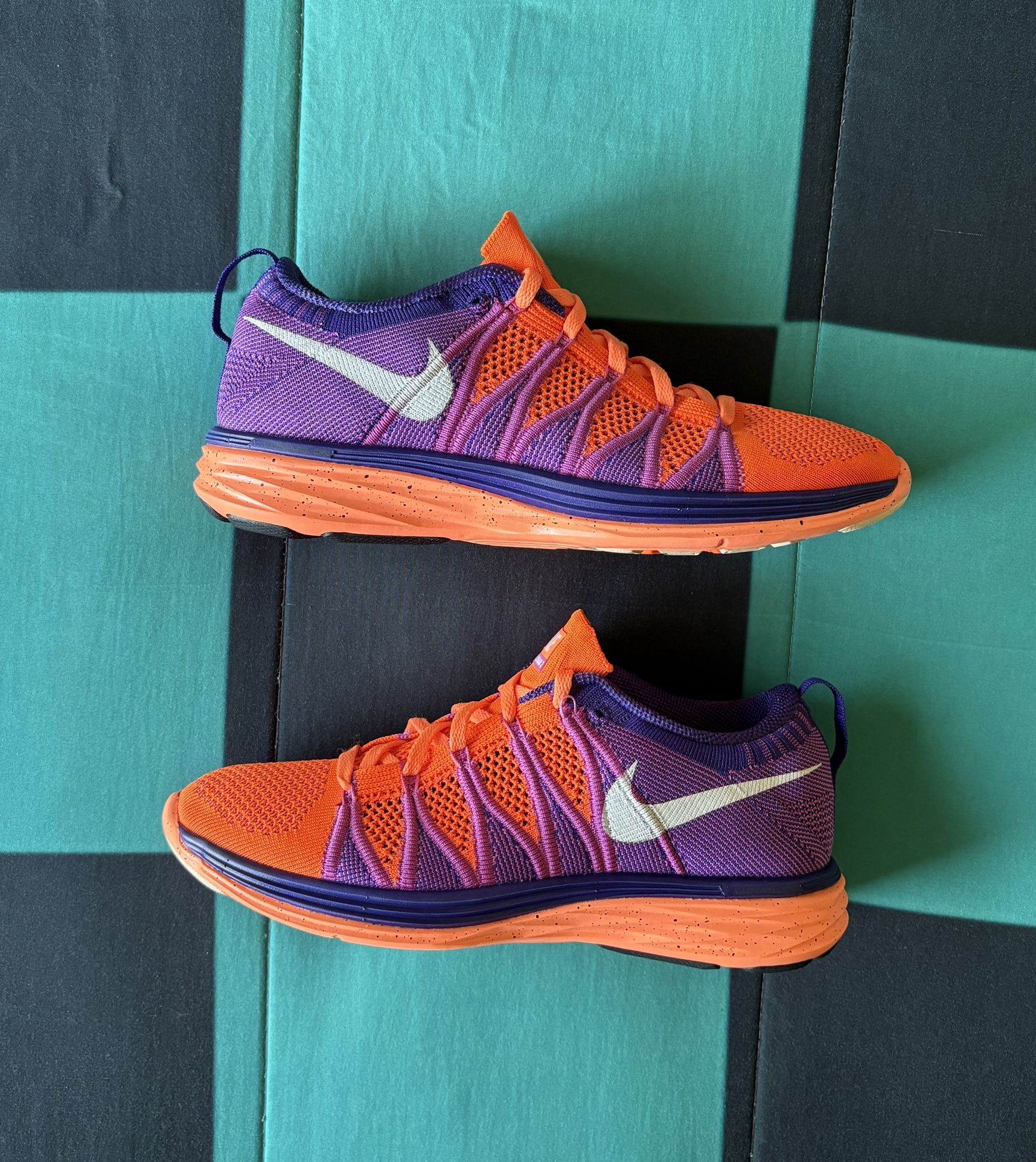 Women’s Nike Flyknit Lunar 2 Size 8.5