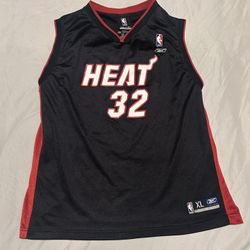 Shaquille O’Neal Miami Heat Reebok Jersey (Youth XL/Men’s S)