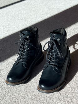 B.O.C. Women’s Black Tie / Zip up boots, size 8 1/2