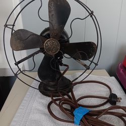 Vintage 1920s GE Table Fan Works