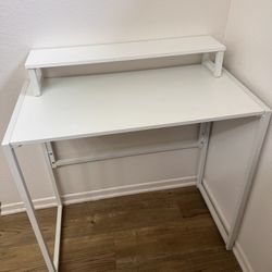 Foldable / Adjustable Study Desk 