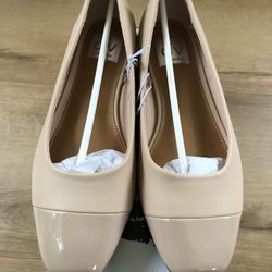 DV Dolce Vita Ladies Ballet Flat US7 & 7.5, New With Tag