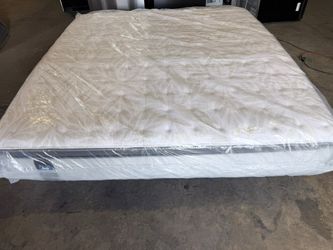 King Mattress Sealy Posturepedic Medium Pillowtop