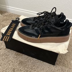 Adidas Ivy Park Women’s 8 1/2