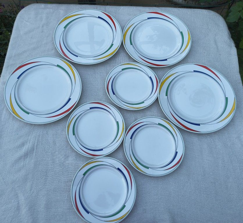 Set of 8 Vintage Flash by International Fine China Plates, Japan