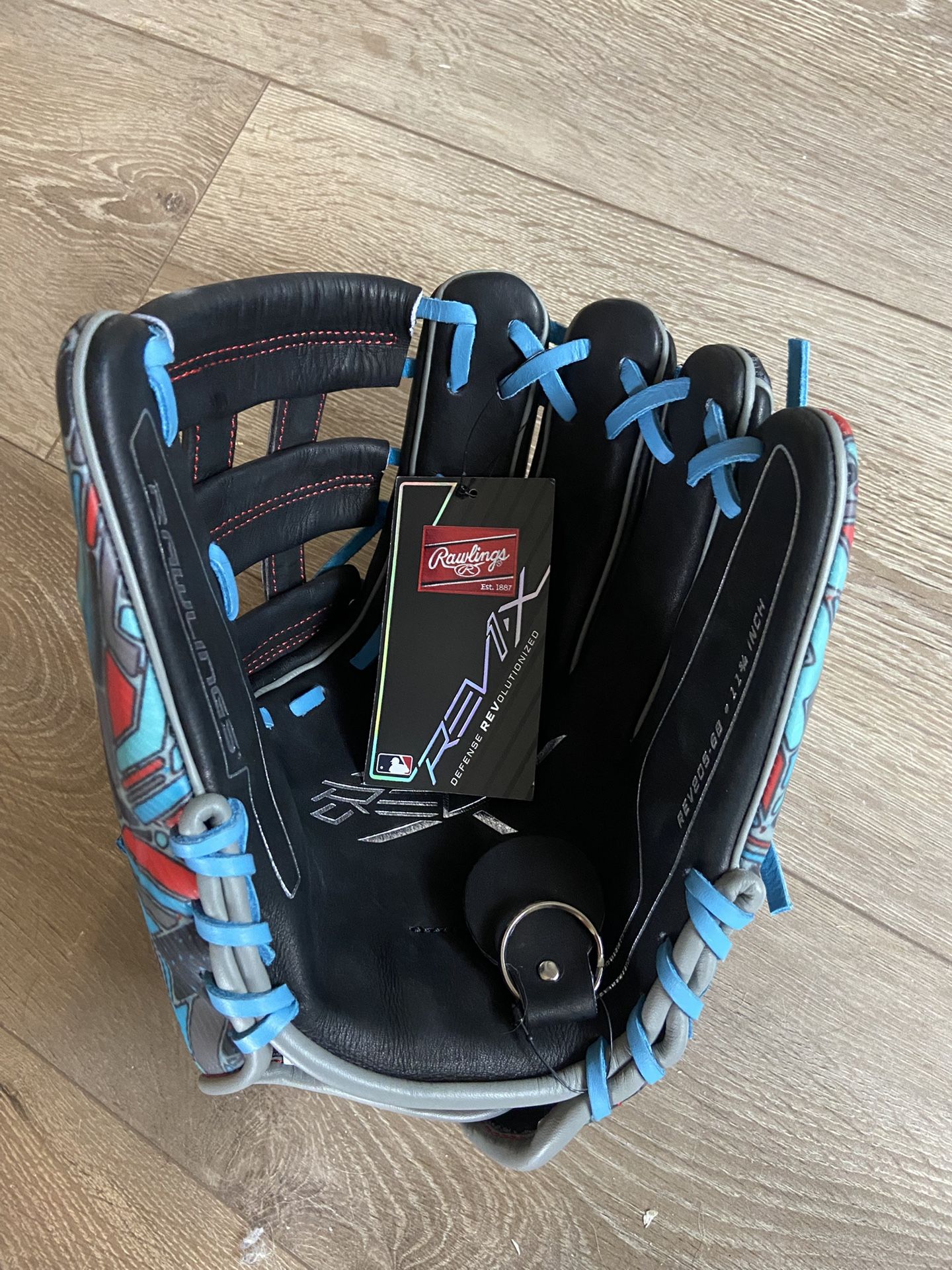 Rawlings Rev1X 11.75 H Web Brand New w Tags & Box