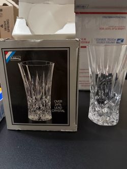 Royal Crystal Rock 24% lead crystal vase