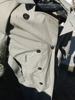 A fantastic trench coat with removable lining