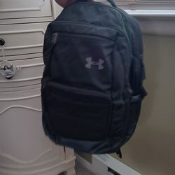 UNDER ARMOUR BACK PACK
