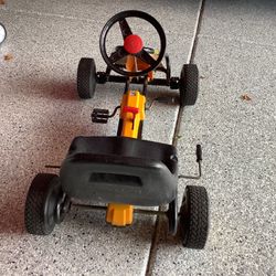 Original Pedal kettcar  In Fantastic Condition Adjustable Seat Hand Breaks Made In Germany. Nothing To Do But Ride Great colors, excellent wheels Plai
