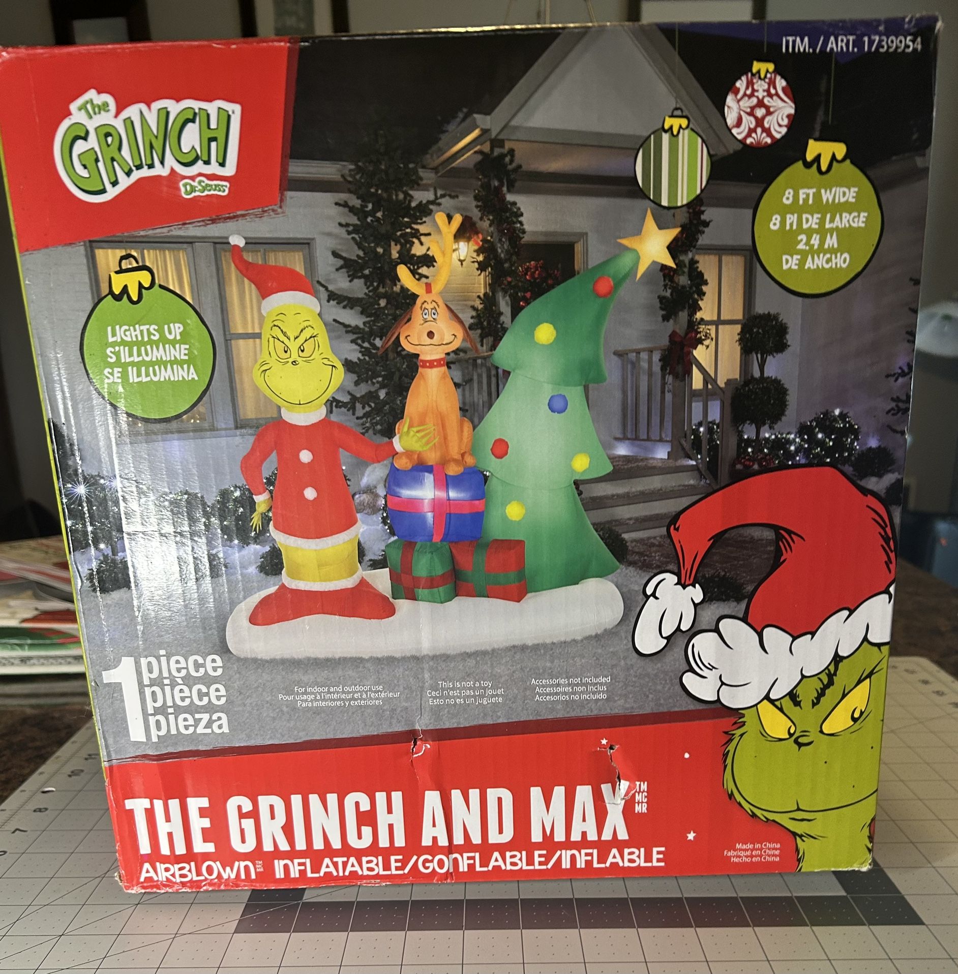Grinch And Max Inflatable