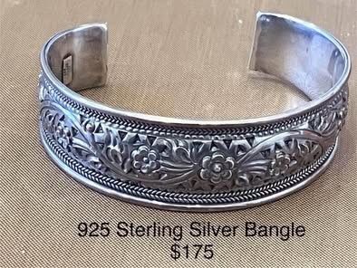 925 Sterling Silver floral cuff bracelet, Thailand, LSV makers mark, Just Stunning!