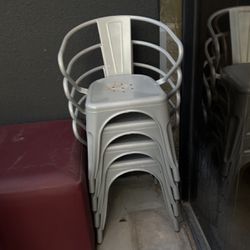 4 Stackable Chairs
