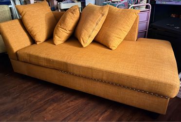 Ginger Chaise Lounge