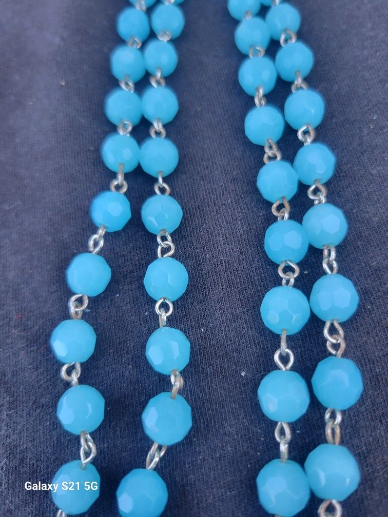 blue glass beads necklace
