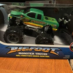 Bigfoot Snakebite Monster Truck Newbrite R/C New