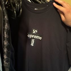Supreme Cross Logo 