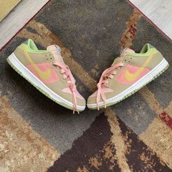 Nike Dunk Low 'Sun Club - Arctic Orange Sanded Gold