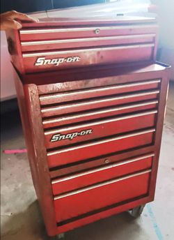 Vintage set of 2 - SNAP-ON KRA-380A bottom cabinet 7 drawers tool box KRA-429F 3-drawer top box.