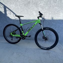 Giant Fathom MTB Medium 27.5