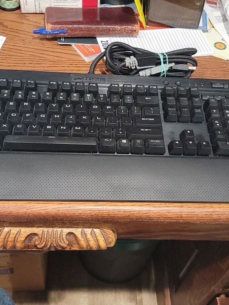 Corsair Gaming K70 LUX Keyboard In Original Box
