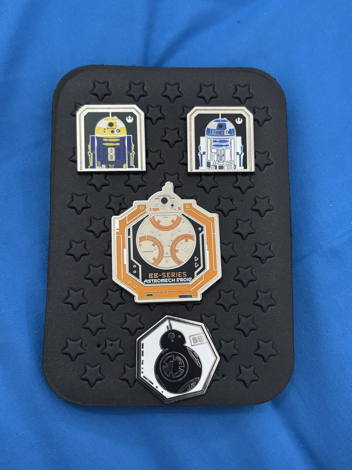 Star Wars Themed Disney Pin trading Set