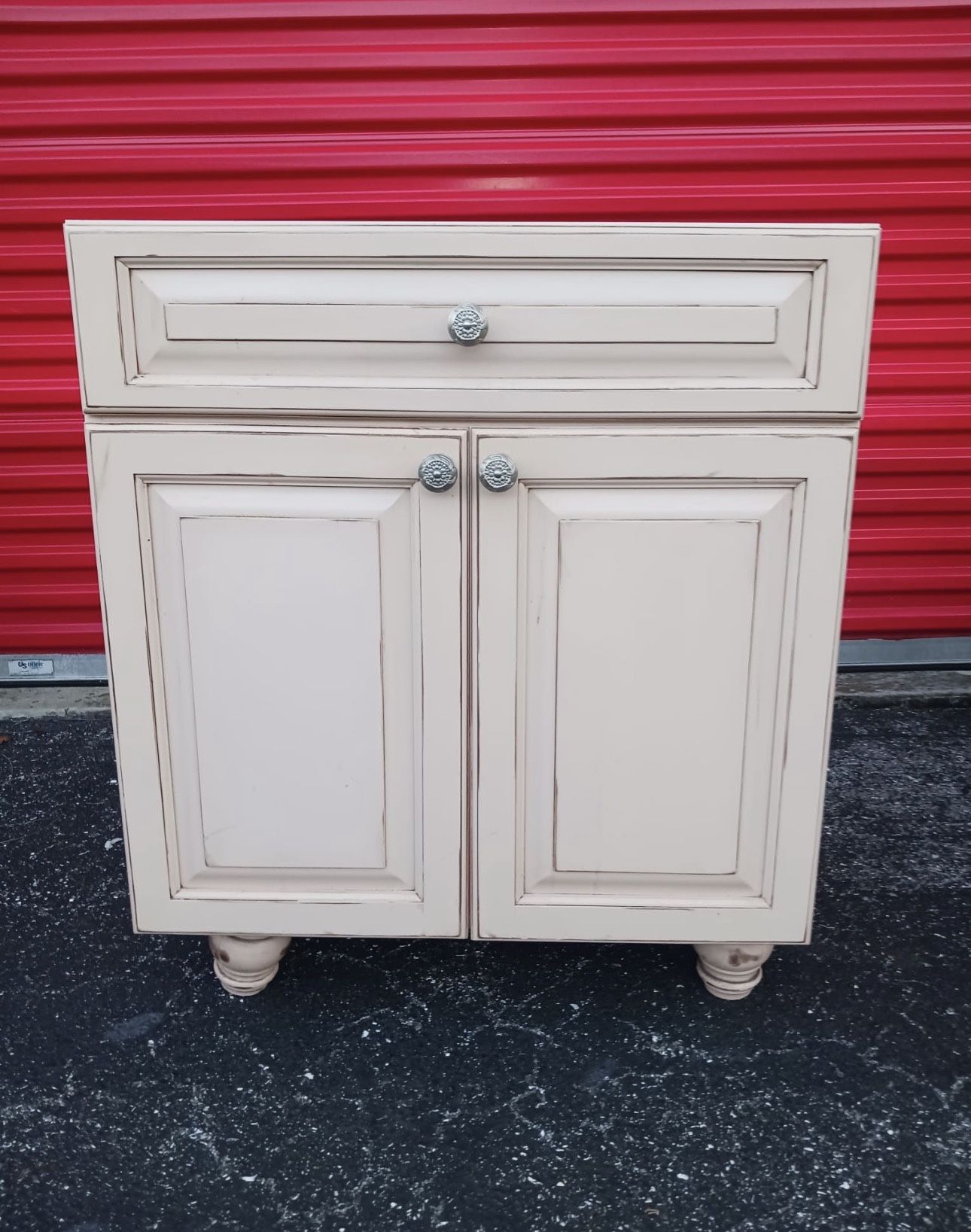 Bathroom Vanity Cream Color Antique Look Classic