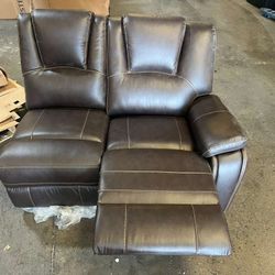 Manual Recliner ( Missing One Holder Arm 