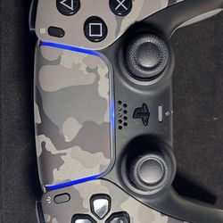 Grey Camo PS5 Controller 